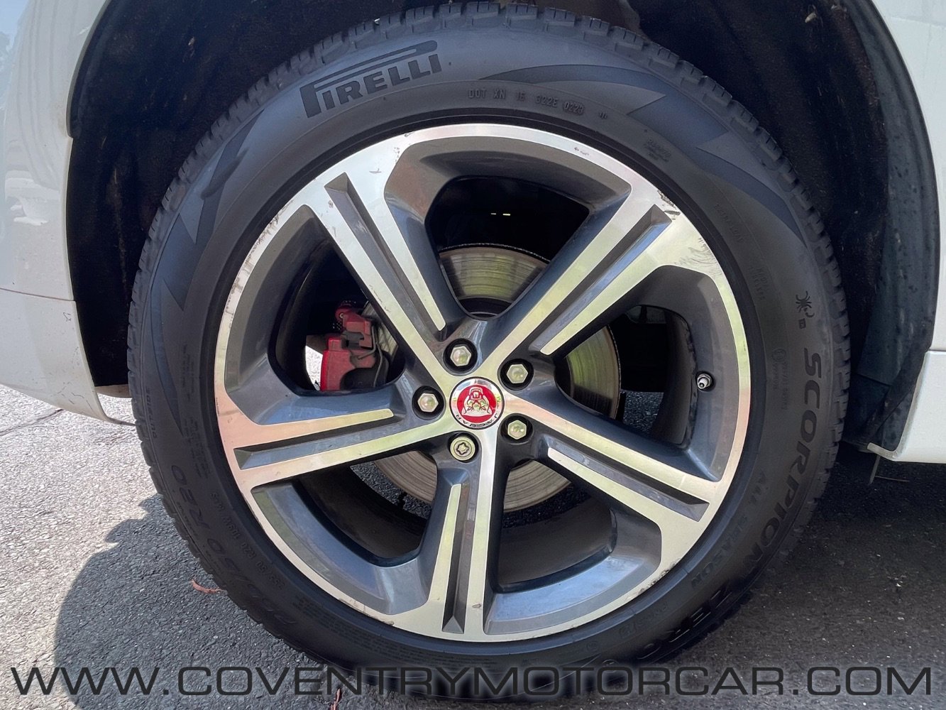 Used 2019 Jaguar F-PACE S image 10