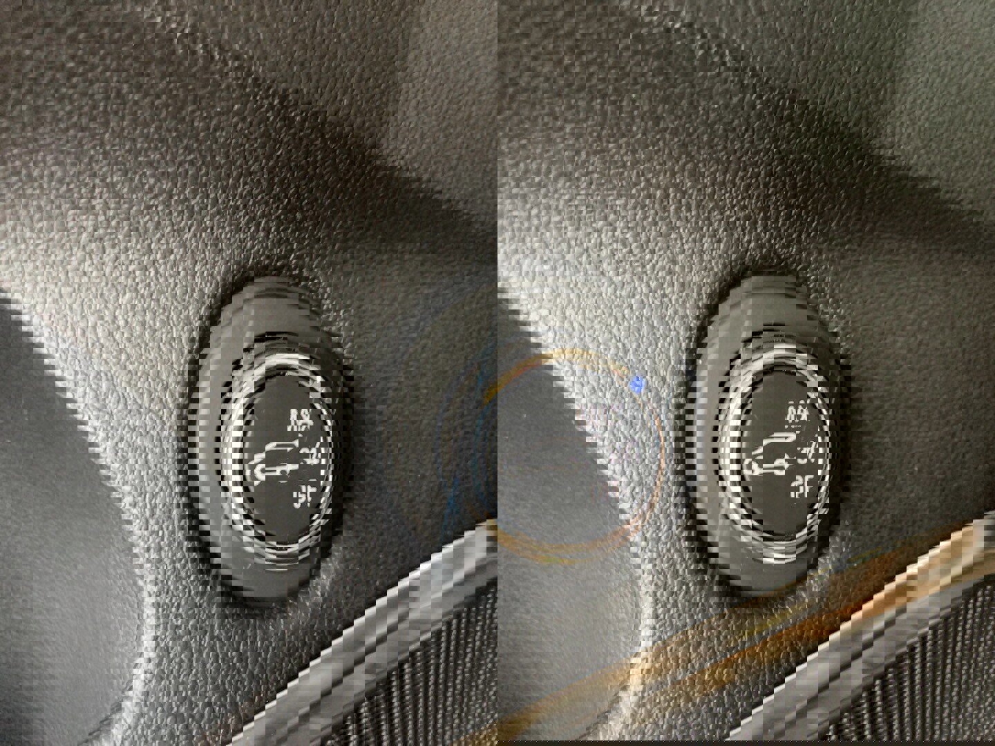 Used 2022 Buick Enclave Essence w/ Experience Buick Package image 24