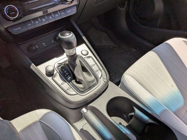 Used 2023 Hyundai Kona SEL w/ Convenience Package FWD image 11