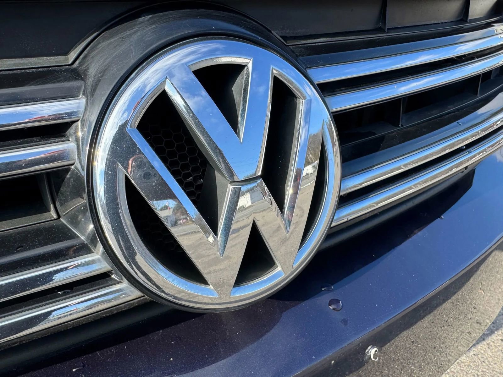 Used 2016 Volkswagen Tiguan SE image 5