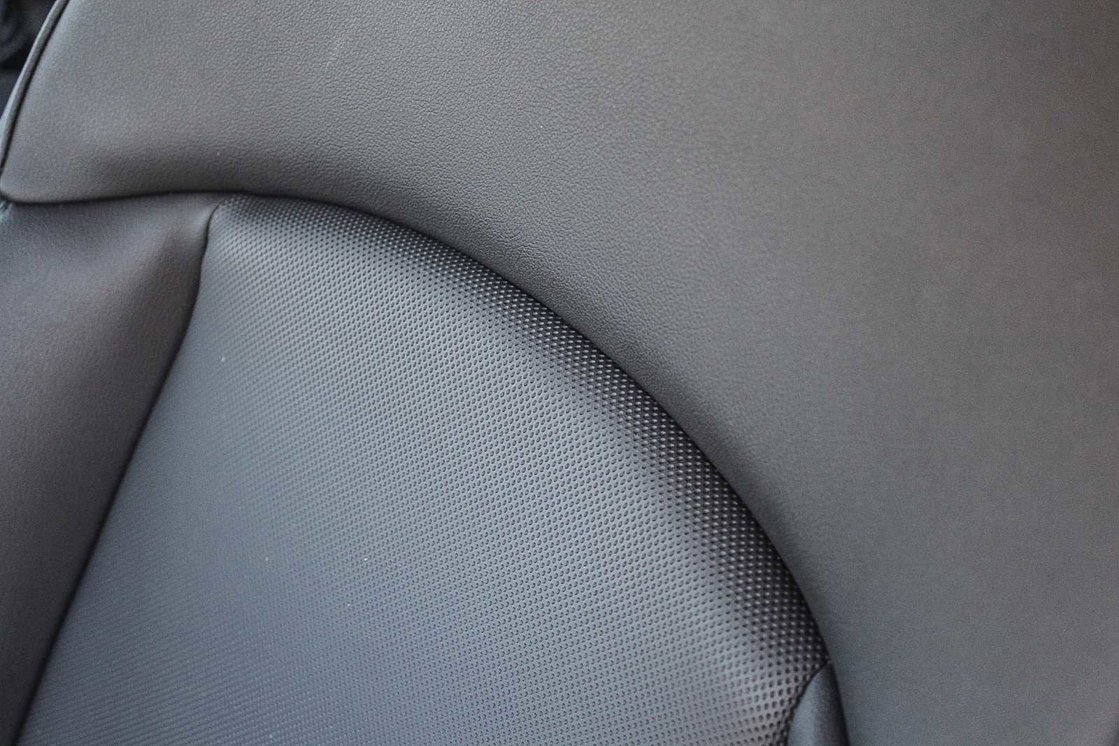 Used 2024 MINI Cooper SE image 31