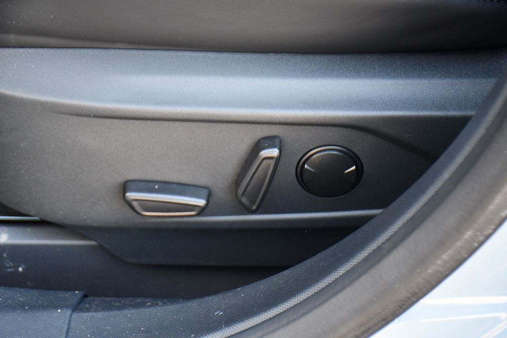 Used 2025 Ford Mustang Mach-E Premium w/ Sport Appearance Package image 14