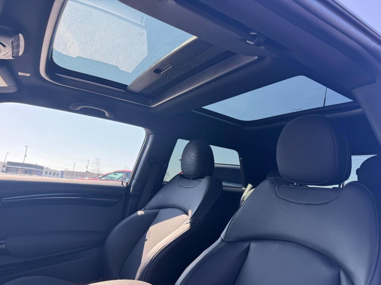 Used 2019 MINI Cooper S w/ Signature Upholstery Package image 15