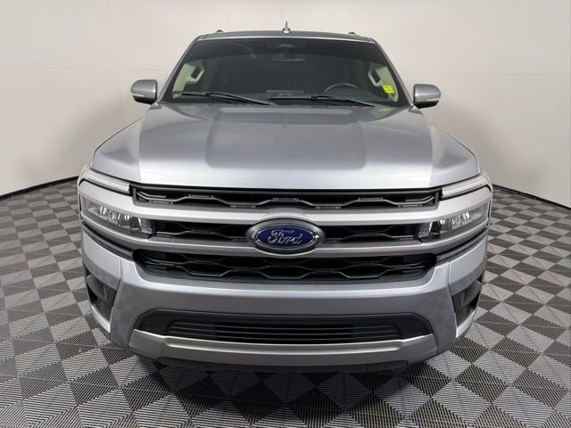 Used 2022 Ford Expedition XLT image 9
