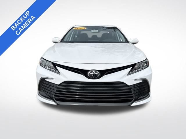 Used 2023 Toyota Camry LE image 9