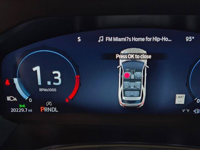 Used 2025 Ford Explorer Active RWD image 10