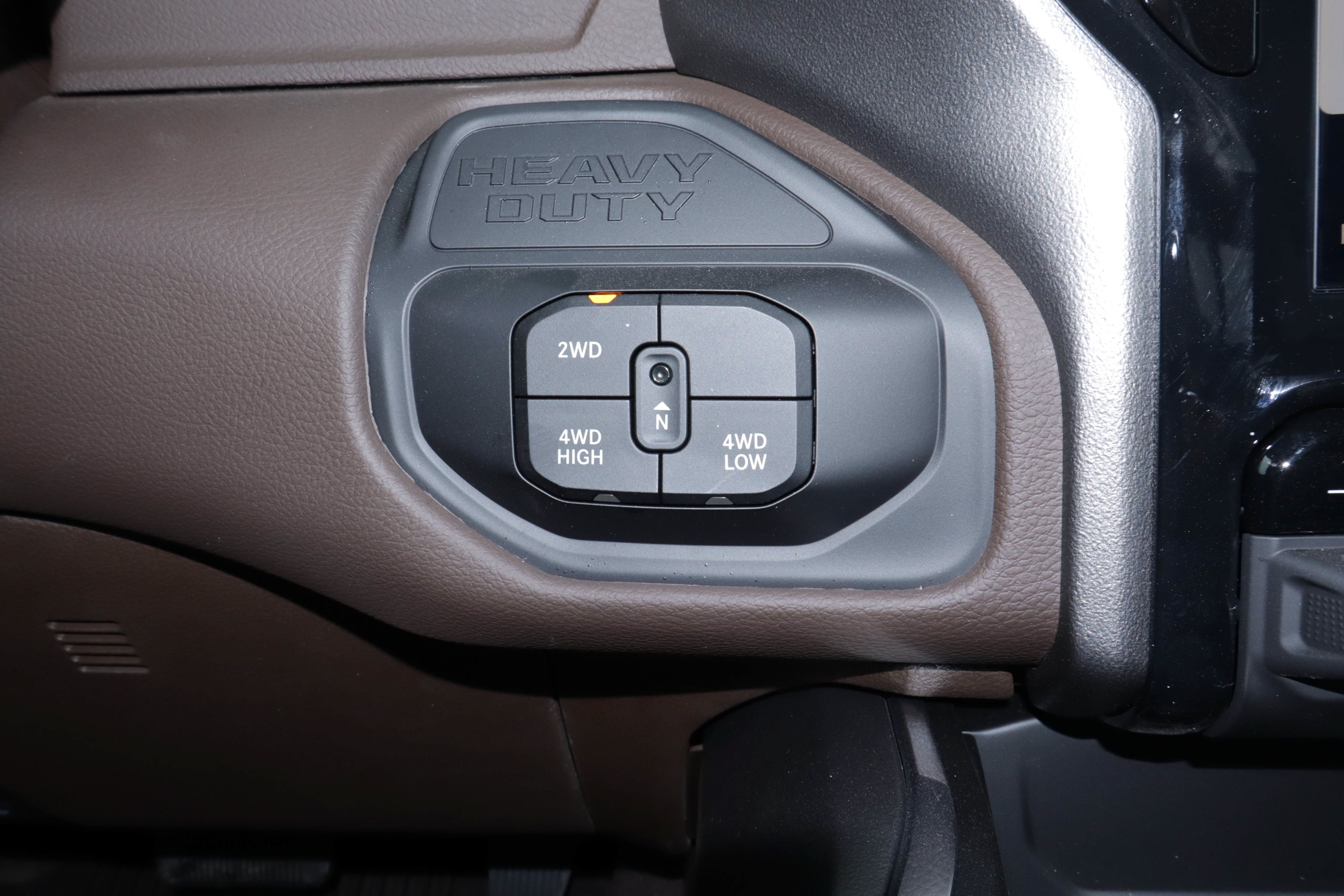 New 2027 RAM 3500 Laramie w/ Towing Technology Group AWD/4WD image 24