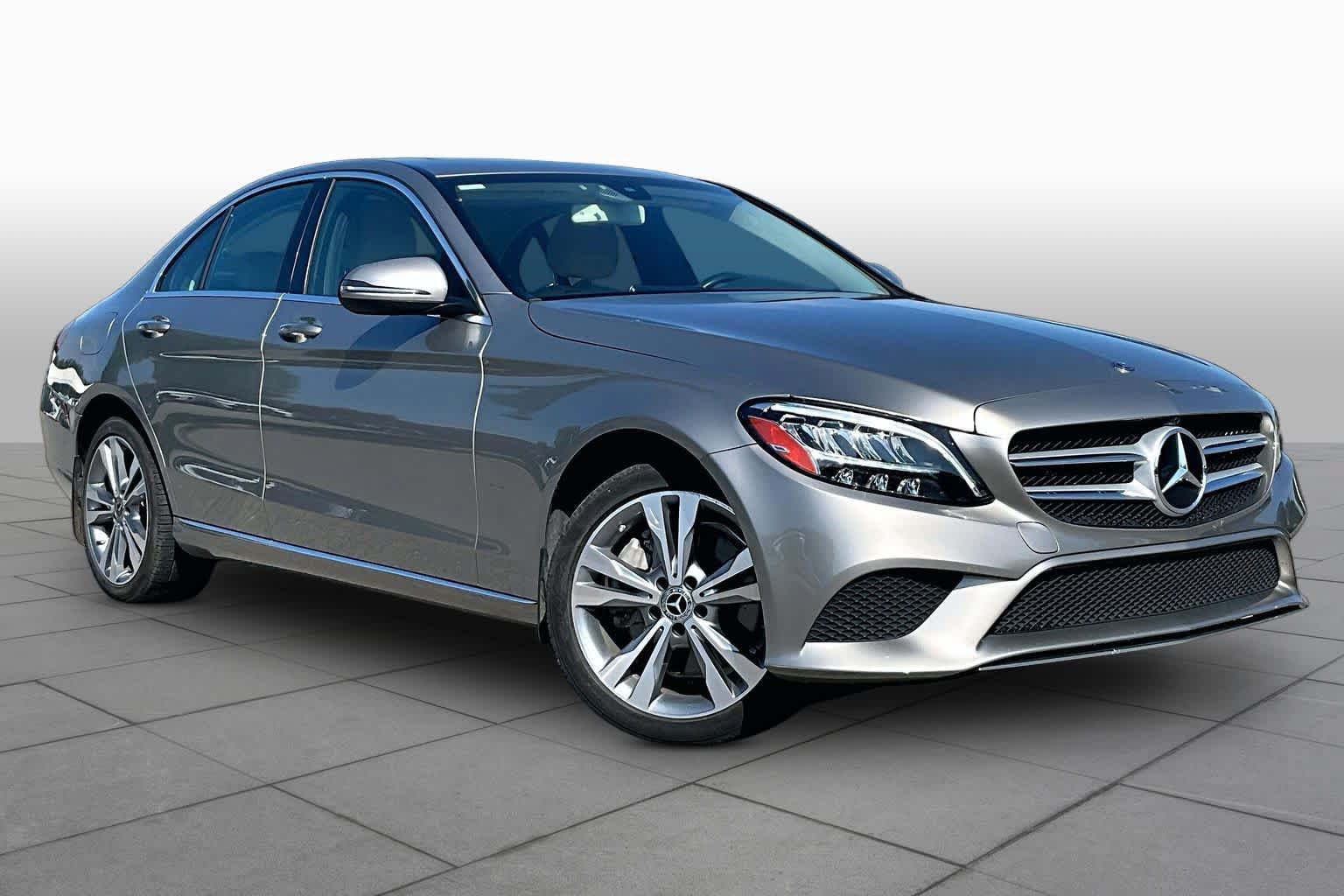 Used 2020 Mercedes-Benz C 300 4MATIC Sedan image 2