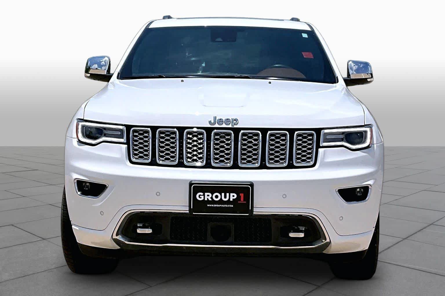 Used 2020 Jeep Grand Cherokee Overland RWD image 4