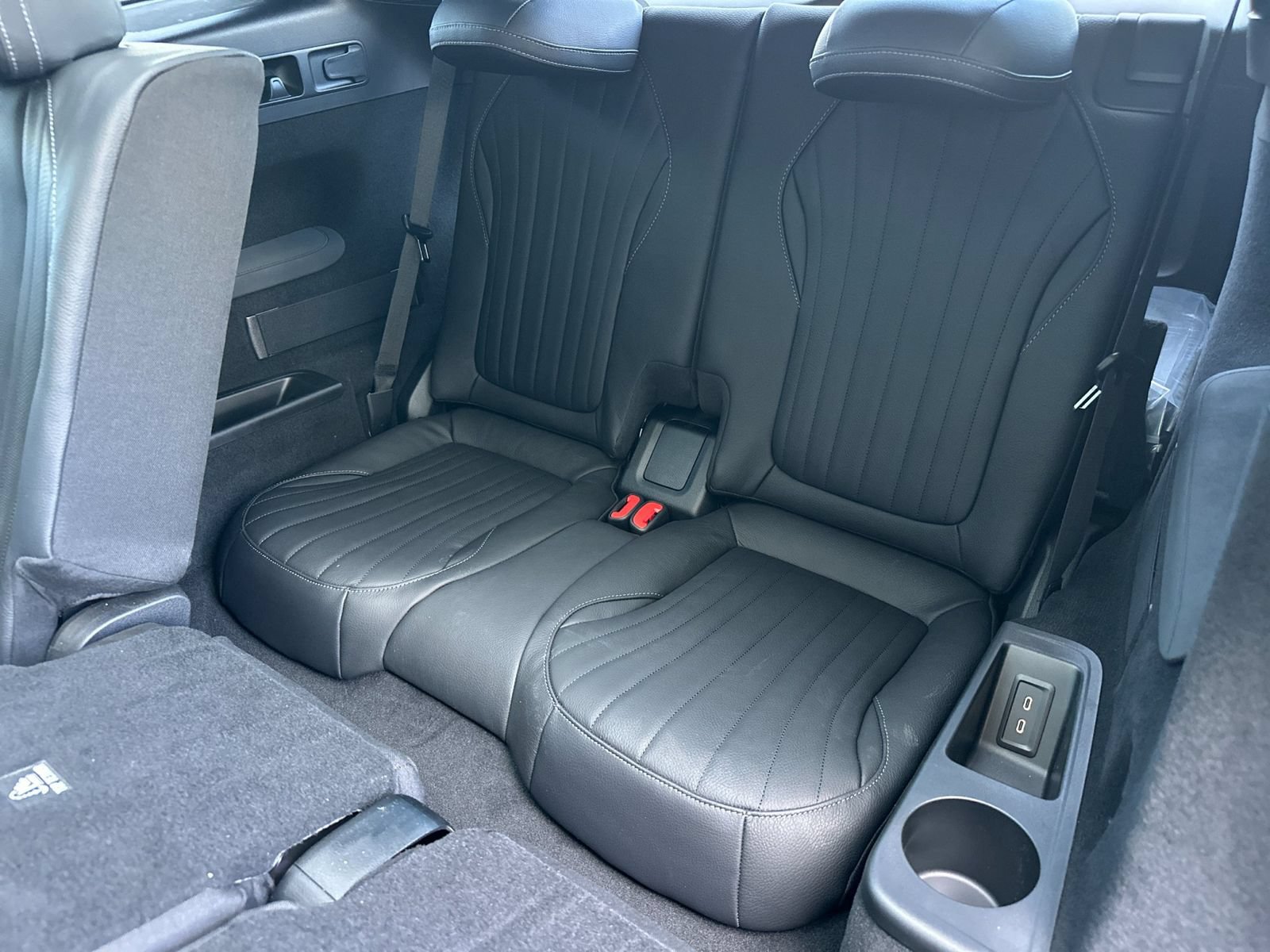 New 2026 Mercedes-Benz EQS 400 4MATIC SUV image 16