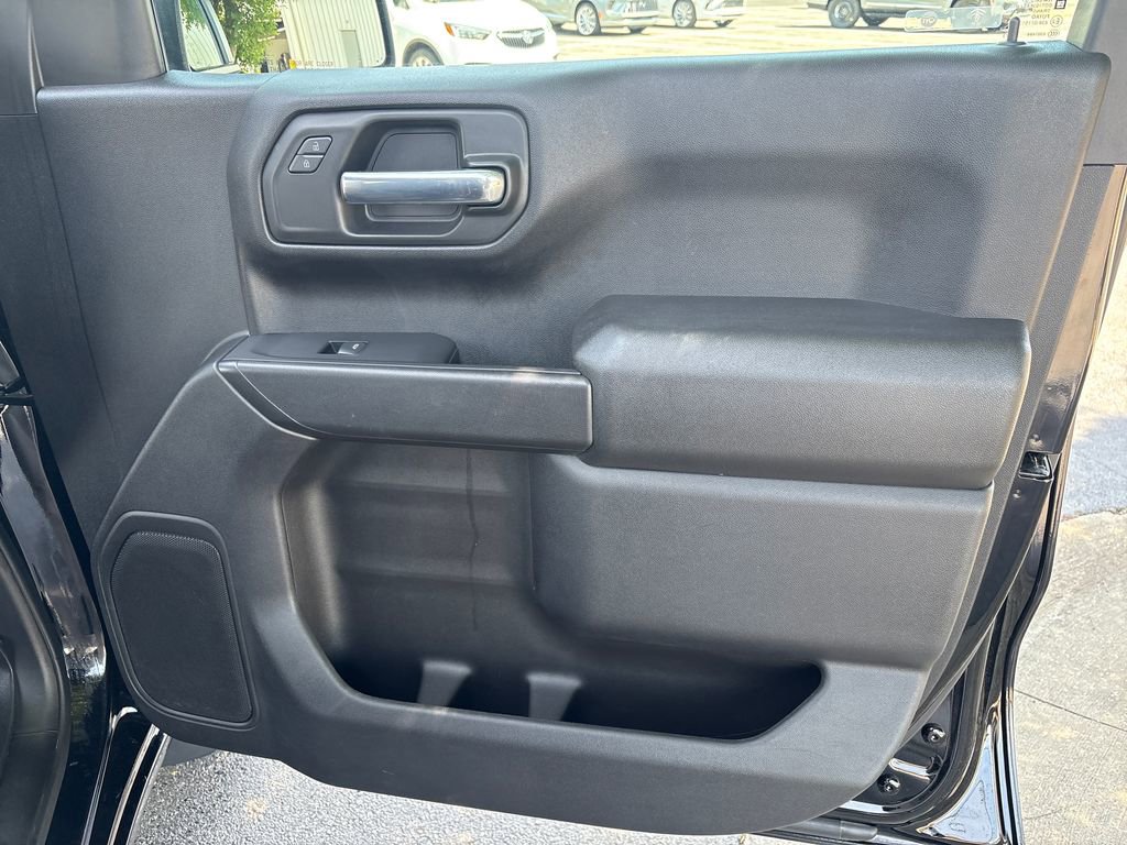 Certified 2023 Chevrolet Silverado 1500 Custom AWD/4WD image 32