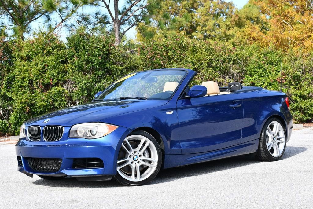 Used 2013 BMW 135i Convertible image 25