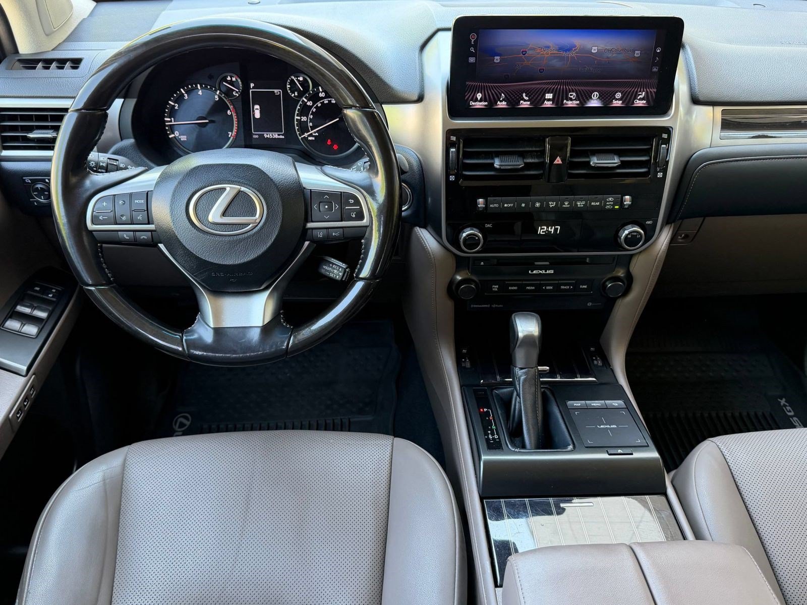 Used 2023 Lexus GX 460 Premium w/ Premium Package AWD/4WD image 36