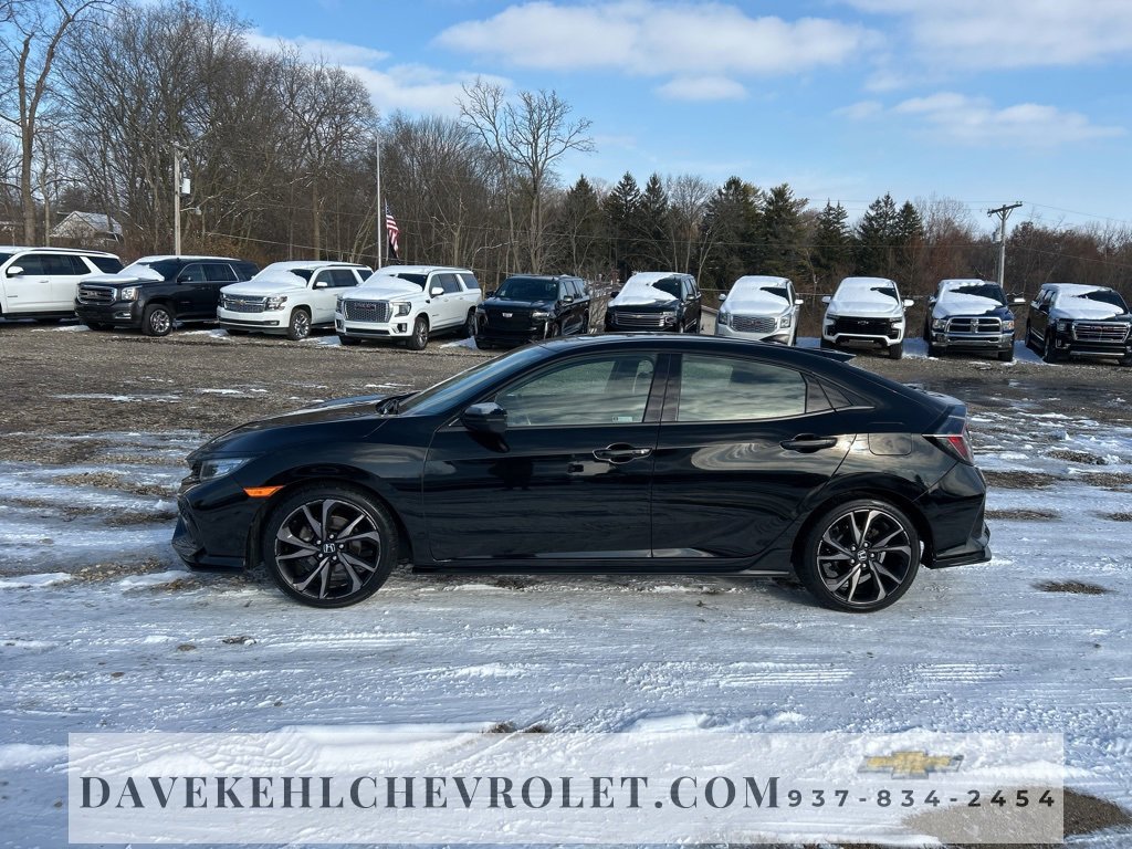 Used 2018 Honda Civic Sport Touring image 2