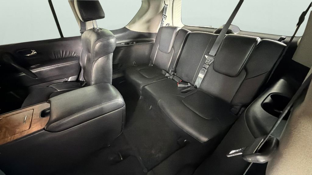 Used 2023 Nissan Armada SL w/ Captain's Chairs Package RWD image 28