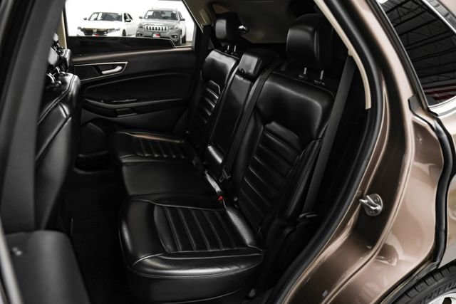 Used 2019 Ford Edge SEL w/ Equipment Group 201A image 38