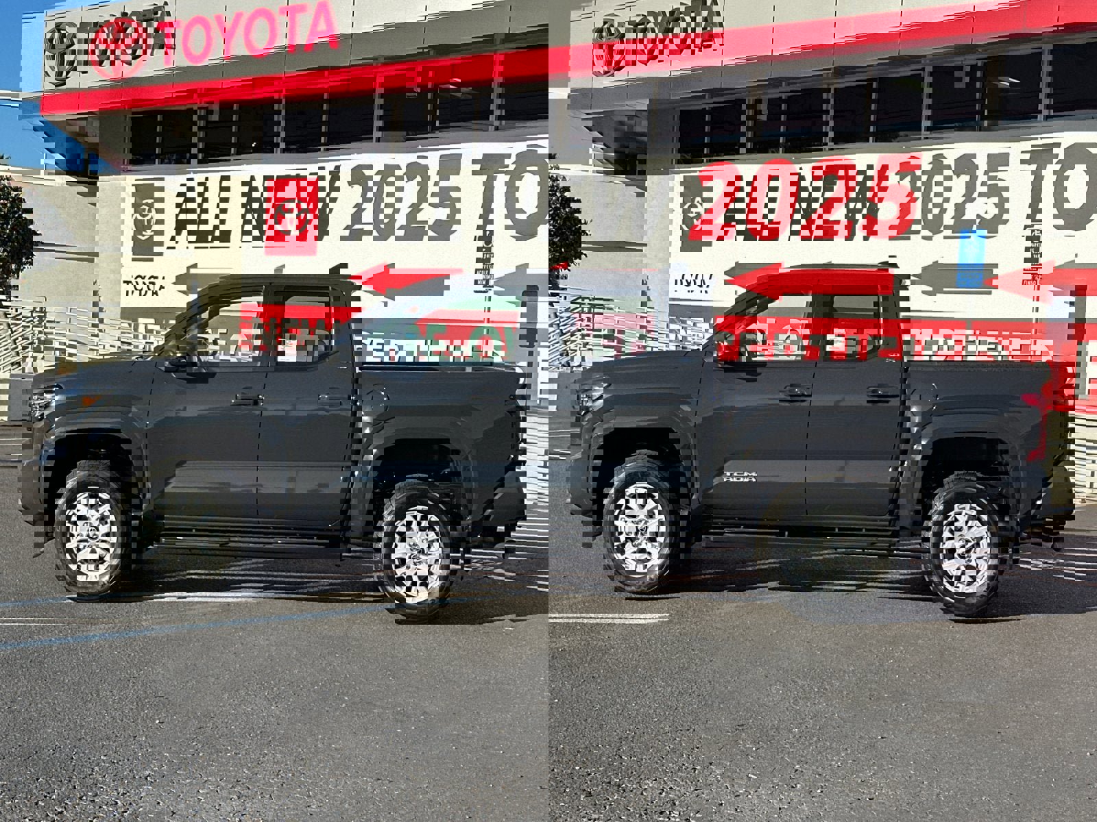 New 2026 Toyota Tacoma SR5 image 2