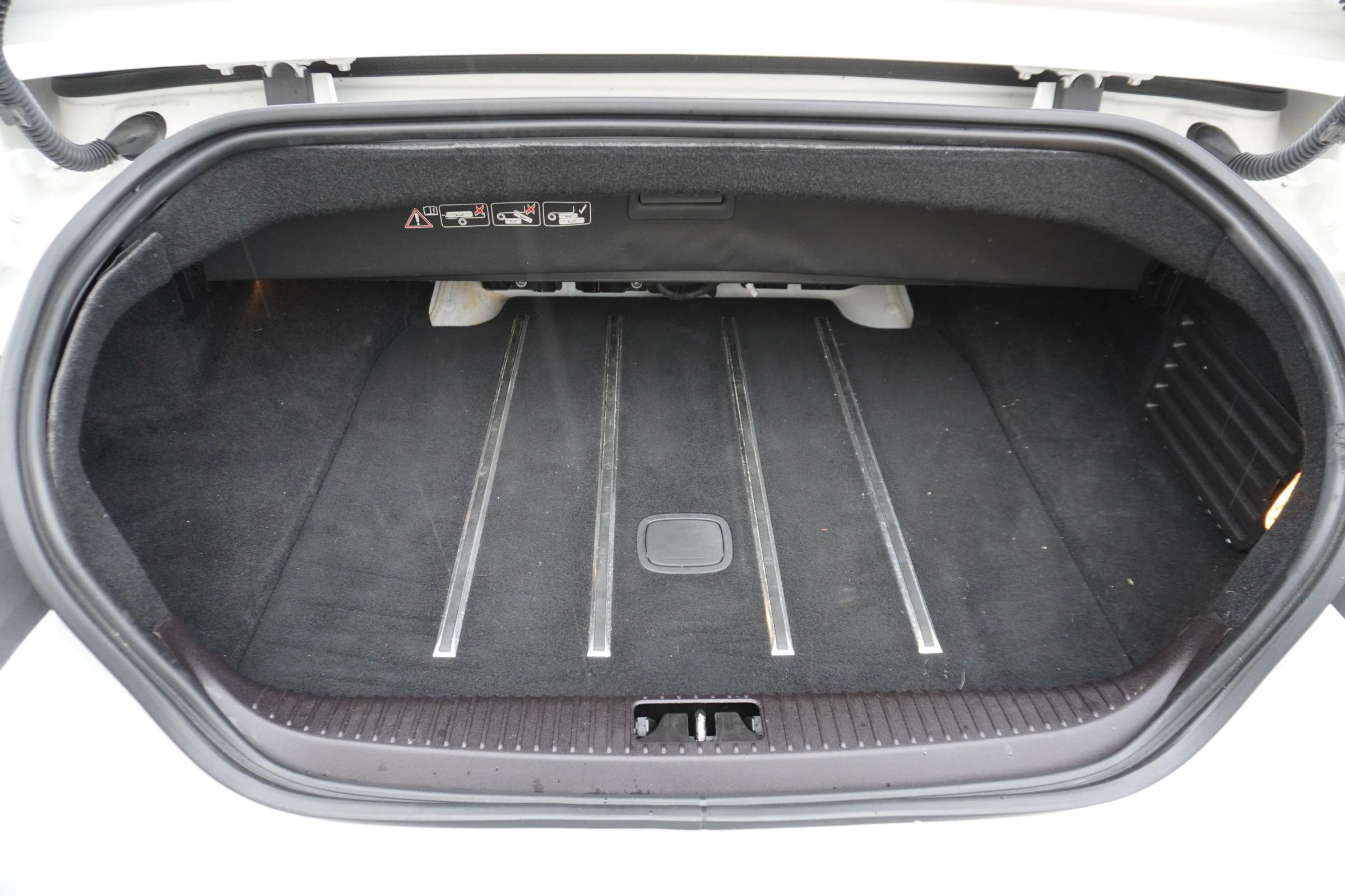 Used 2007 Jaguar XK Convertible image 28