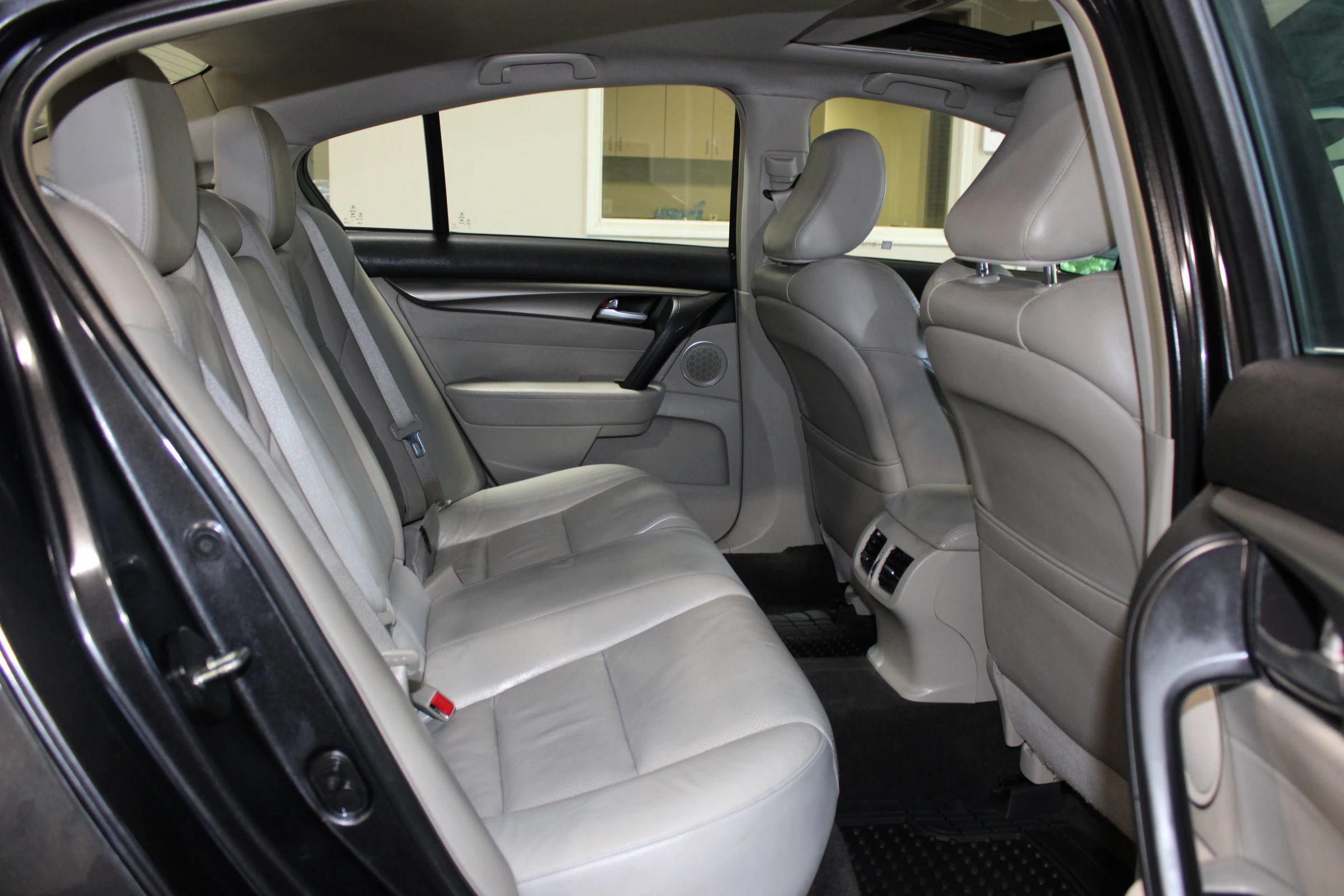 Used 2014 Acura TL w/ Technology Package FWD image 36