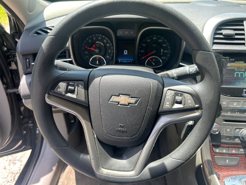 Used 2013 Chevrolet Malibu Eco w/ Power Convenience Package FWD image 9