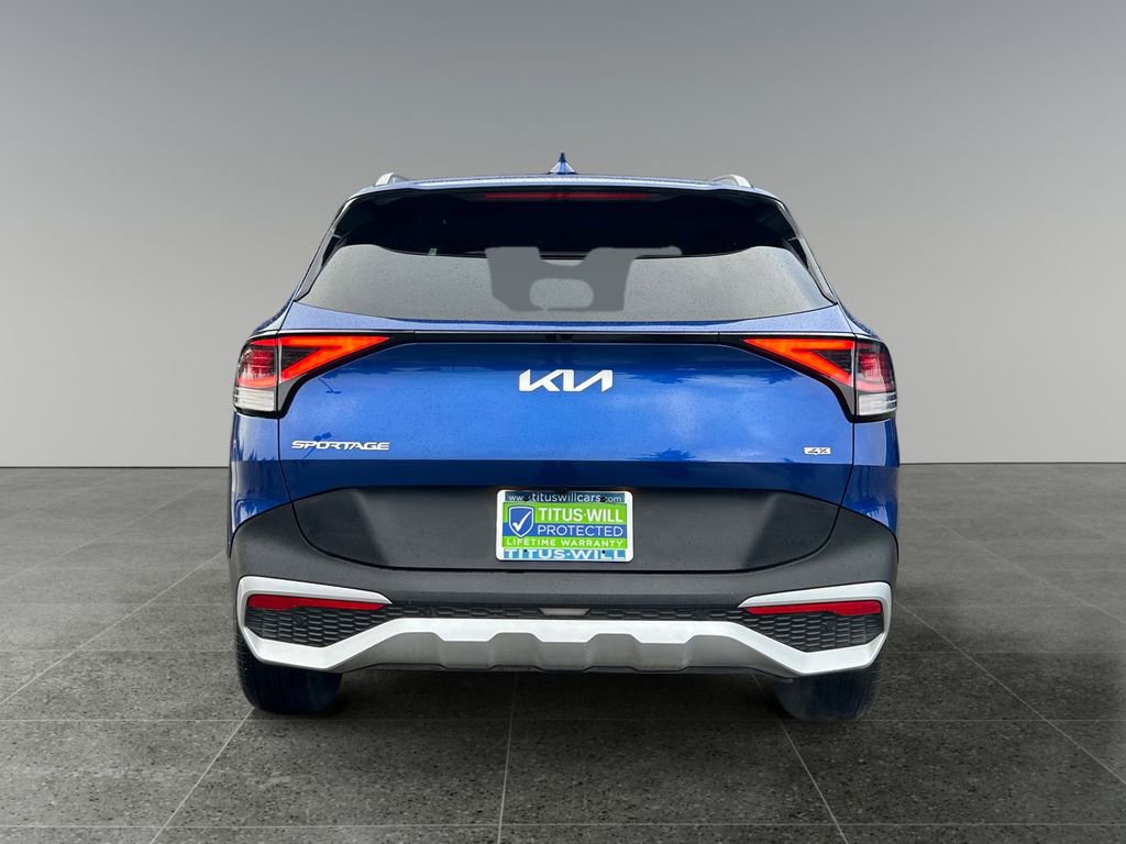 Used 2025 Kia Sportage EX image 6