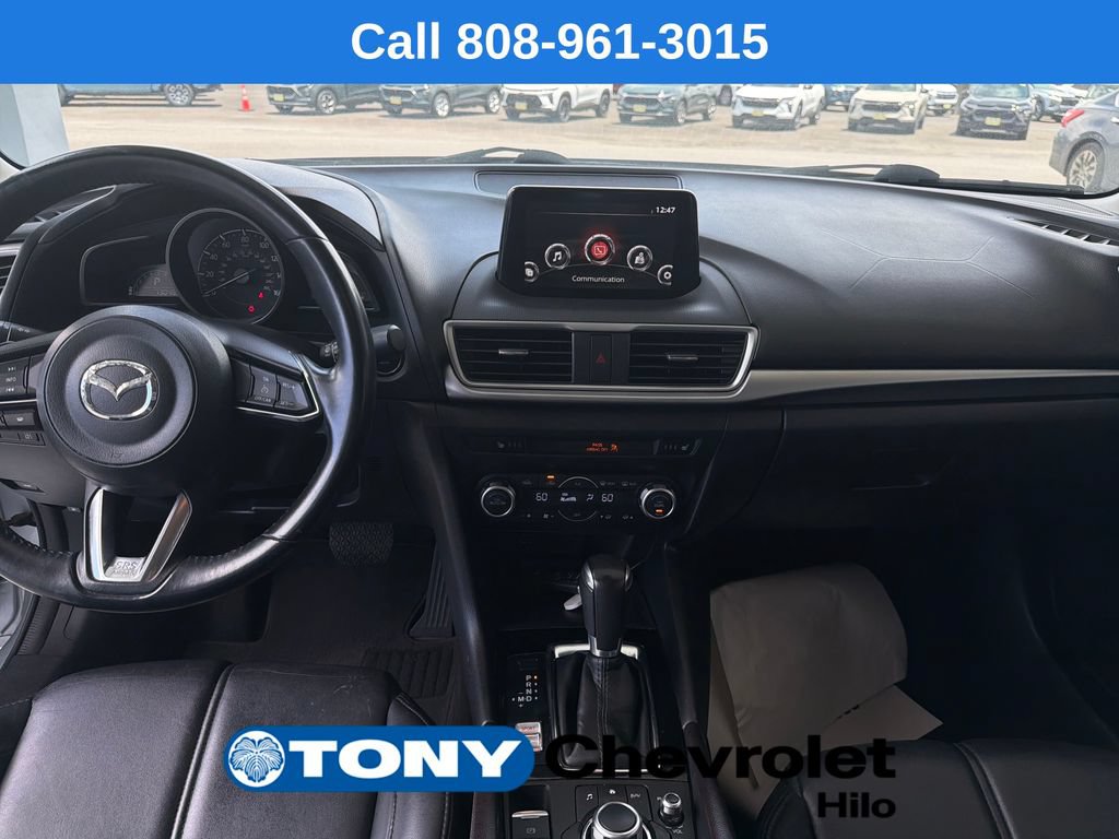 Used 2017 MAZDA MAZDA3 Touring FWD image 12