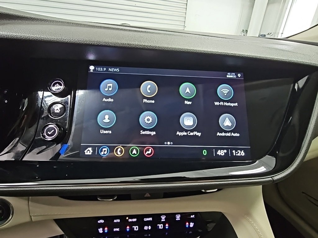 Used 2023 Buick Envision Avenir image 18