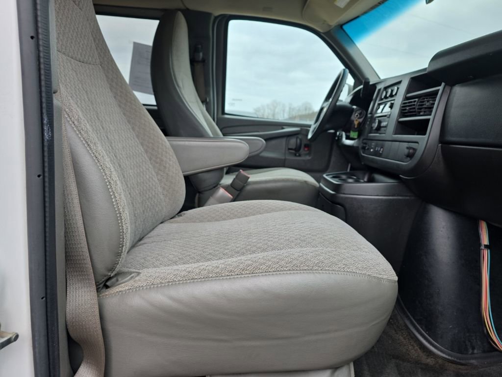 Used 2014 Chevrolet Express 3500 LT w/ LT Preferred Equipment Group image 14