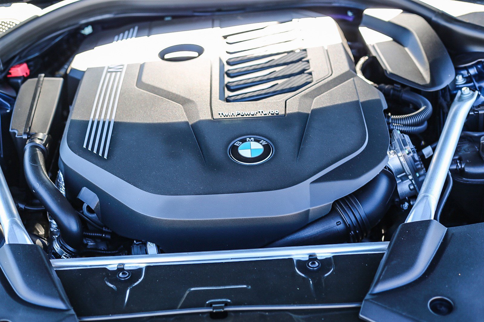 Used 2023 BMW 540i w/ Premium Package RWD image 28