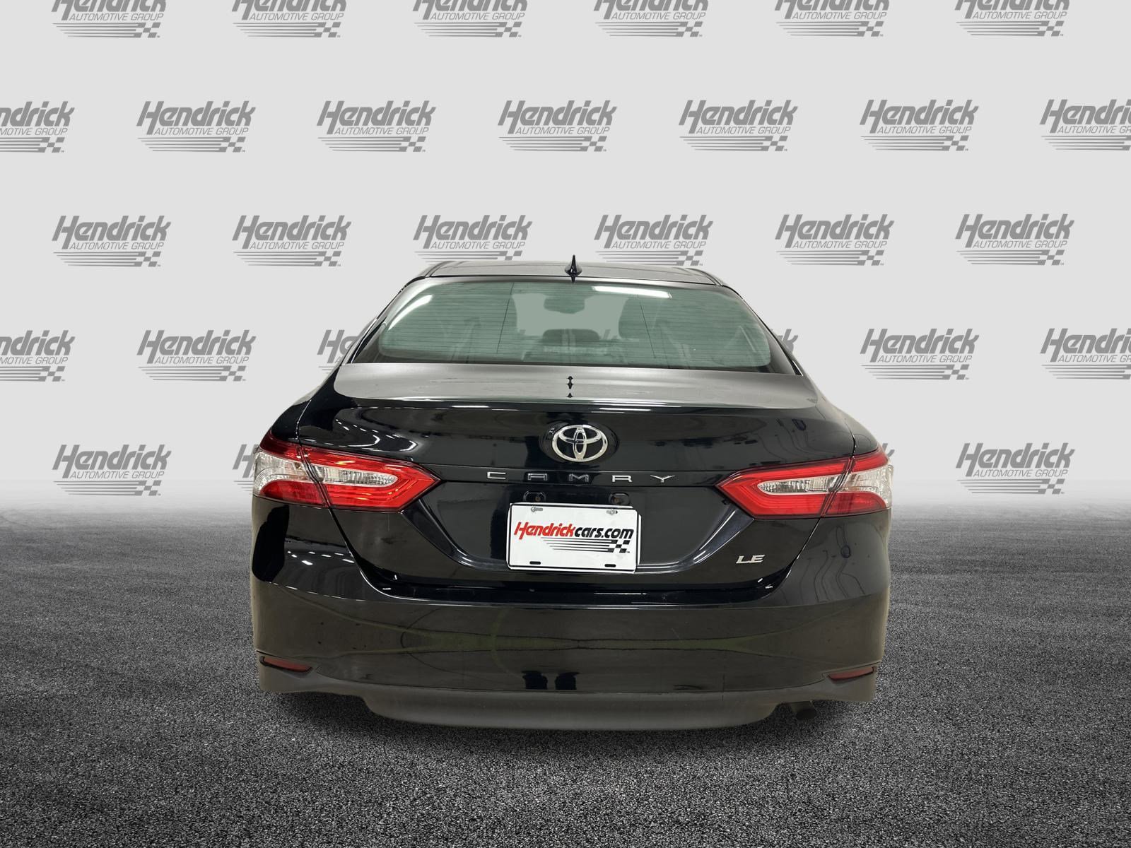 Used 2019 Toyota Camry LE image 9