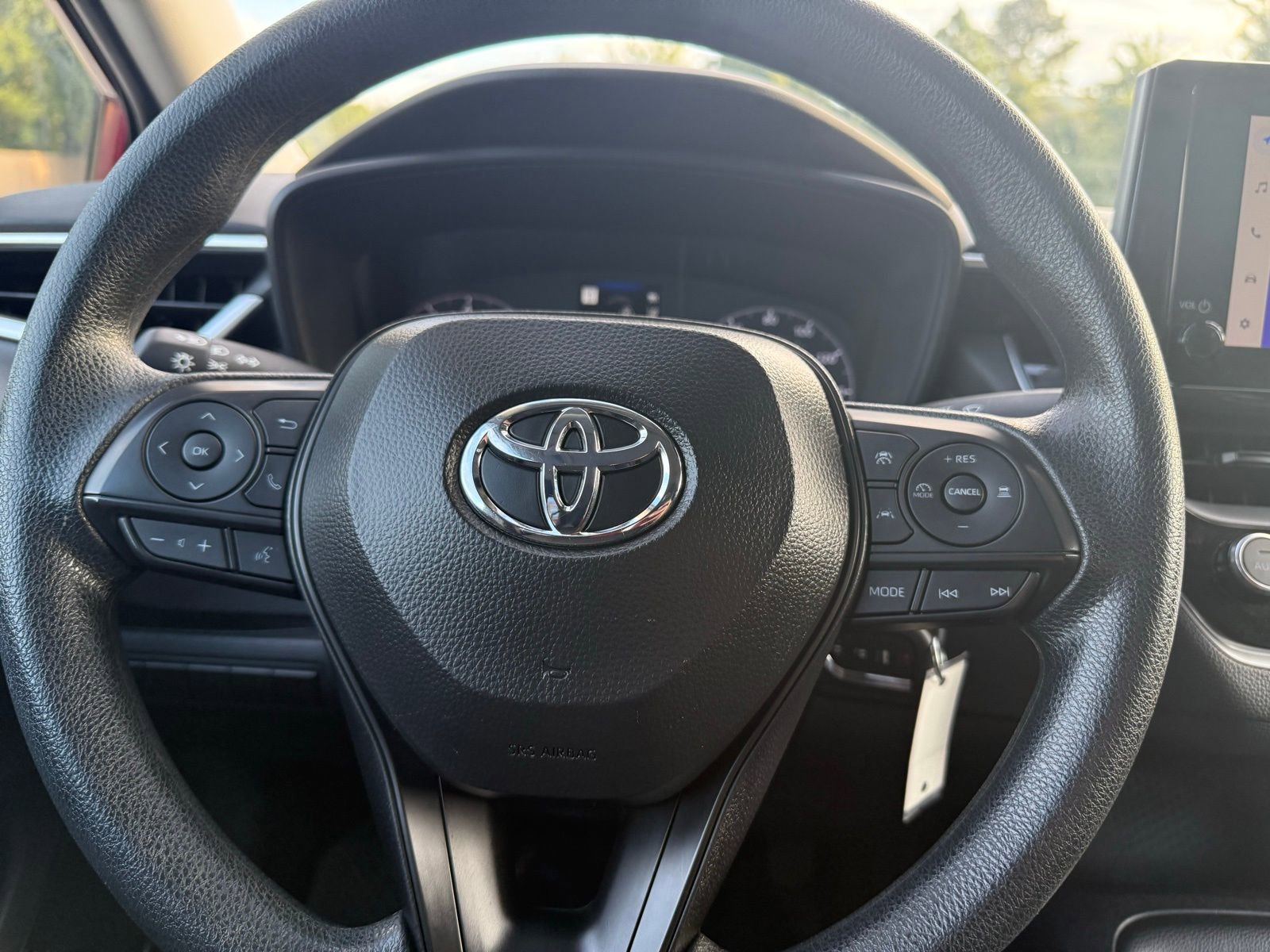 Used 2024 Toyota Corolla LE image 24