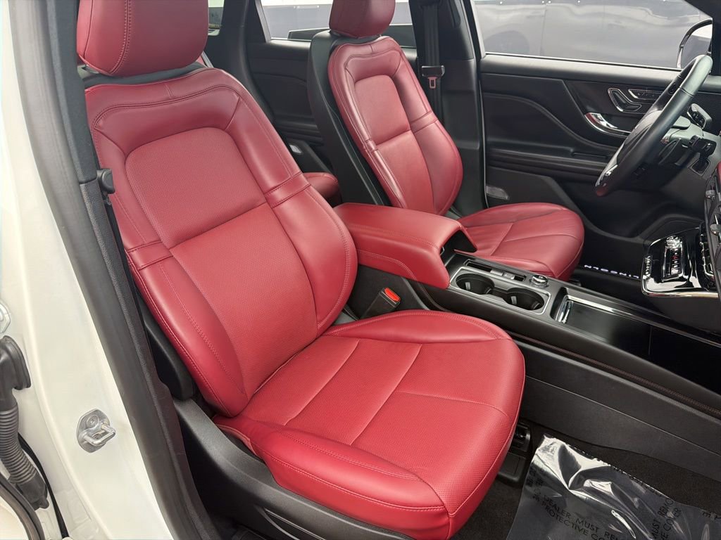 Used 2023 Lincoln Corsair Grand Touring image 26