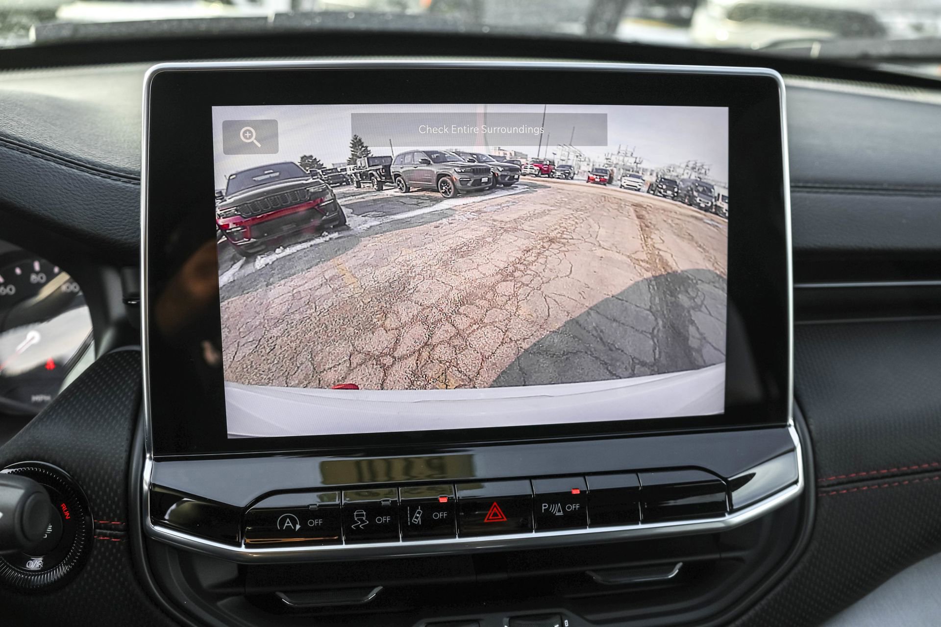 New 2026 Jeep Compass Trailhawk image 17