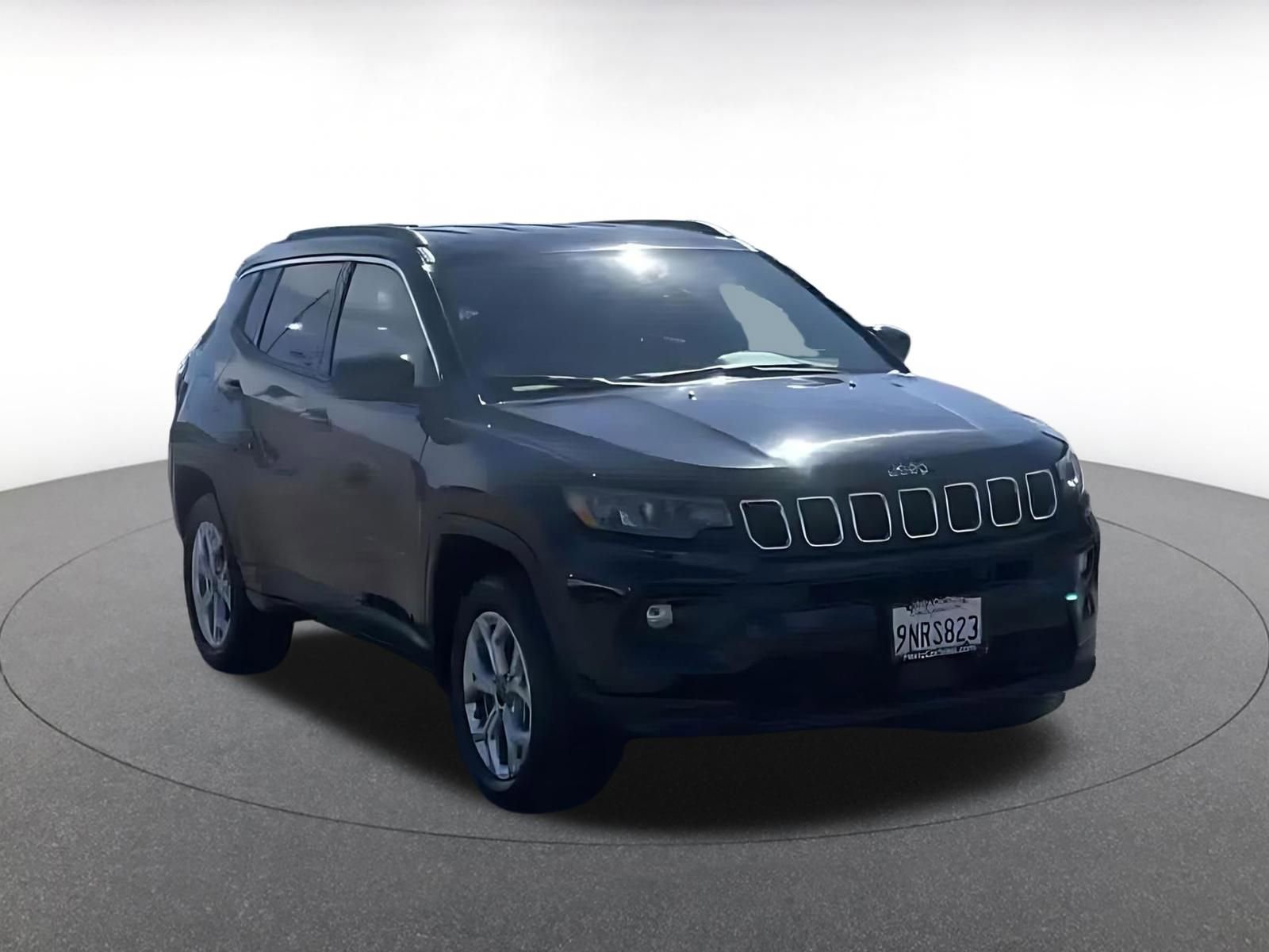 Used 2025 Jeep Compass Latitude video 2