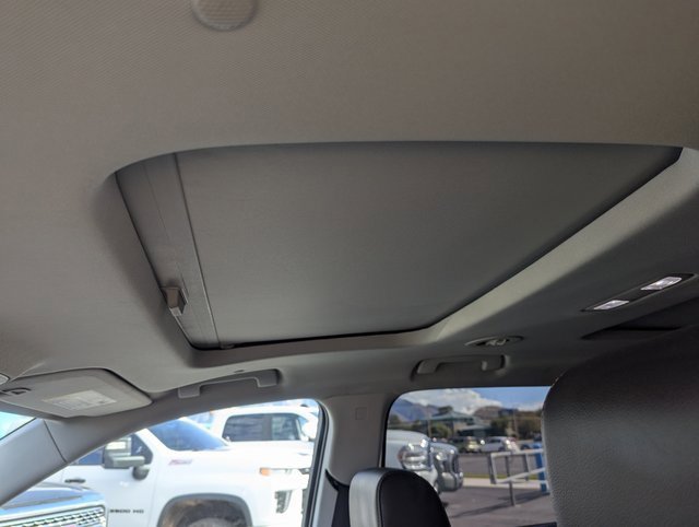 Used 2020 Chevrolet Traverse Premier w/ Redline Edition image 27