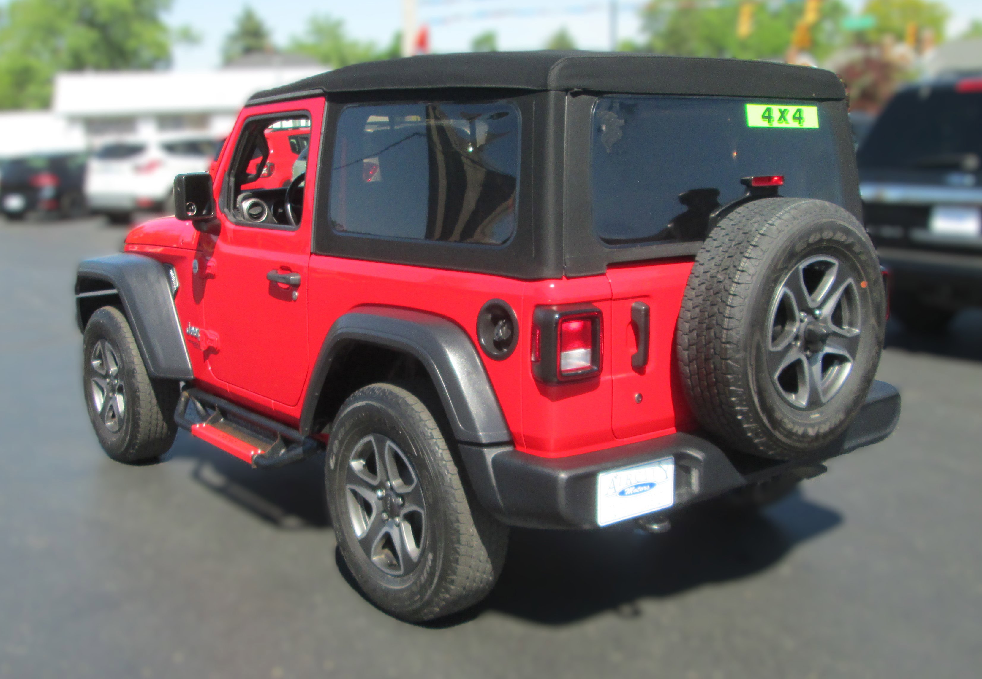 Used 2020 Jeep Wrangler Sport AWD/4WD image 7