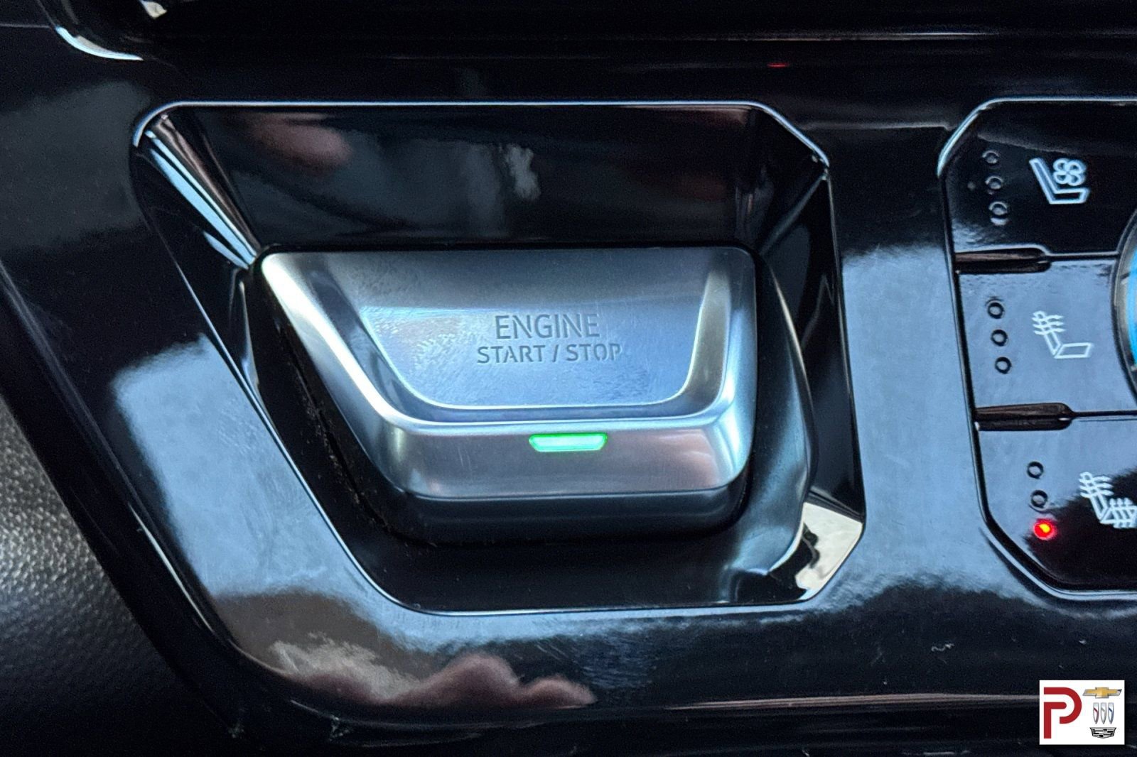 Used 2022 GMC Sierra 1500 AT4X image 25