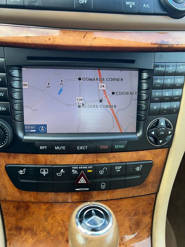 Used 2008 Mercedes-Benz E 350 4MATIC w/ Premium Pkg 1 image 14