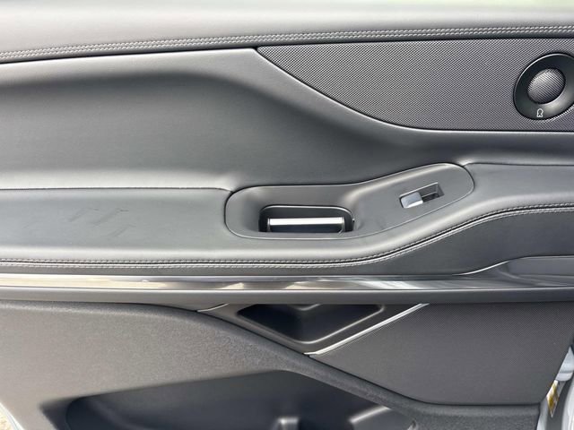 New 2026 Lincoln Navigator L Premier image 20