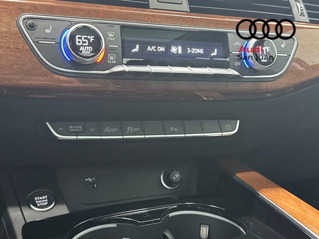 Used 2023 Audi A4 2.0T Premium w/ Convenience Package image 23