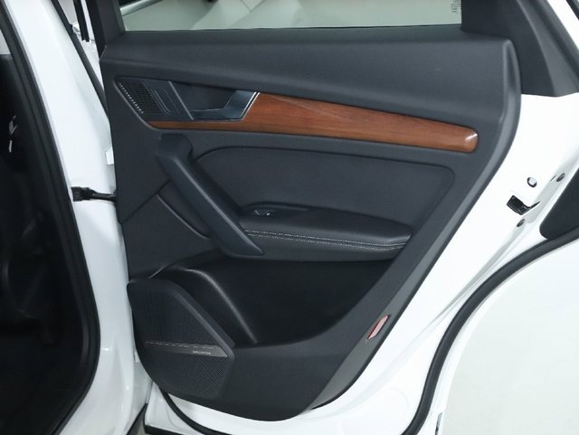 Used 2023 Audi Q5 2.0T Premium Plus image 34