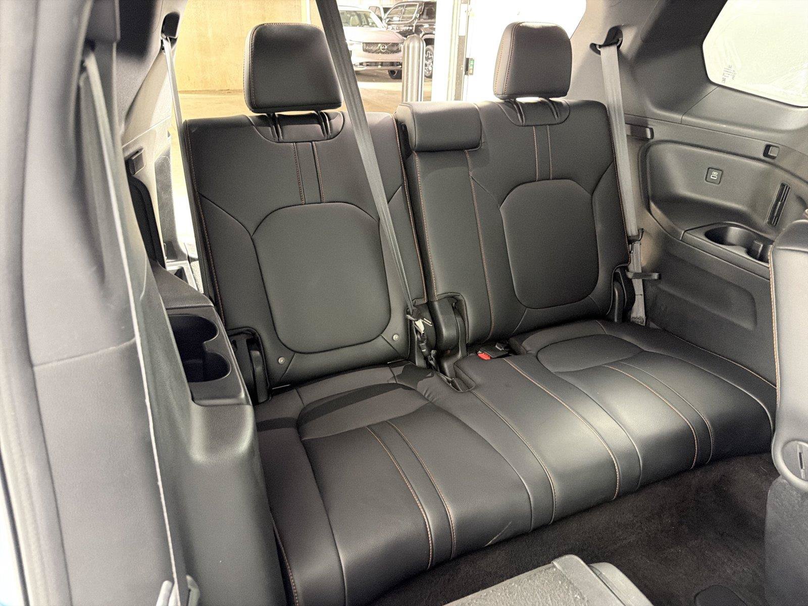 Used 2023 Honda Pilot TrailSport image 13