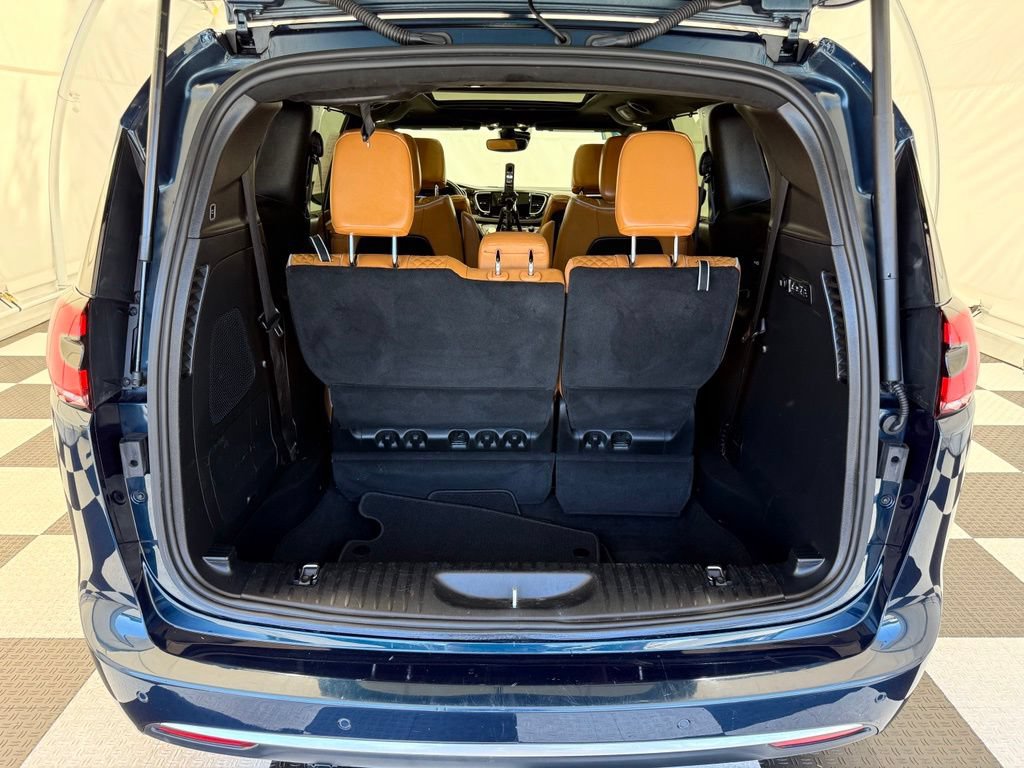Used 2021 Chrysler Pacifica Pinnacle AWD/4WD image 4