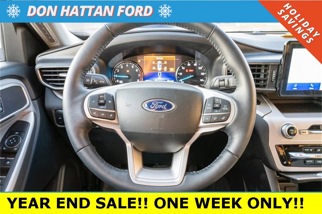 Used 2023 Ford Explorer XLT w/ Equipment Group 202A image 6