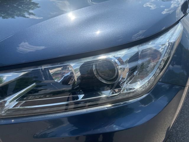 Used 2017 Toyota Highlander Limited FWD image 9