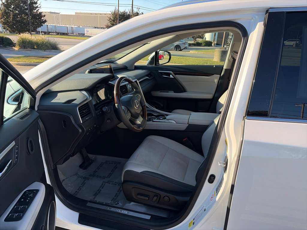 Used 2019 Lexus RX 450h AWD w/ Navigation Package image 7