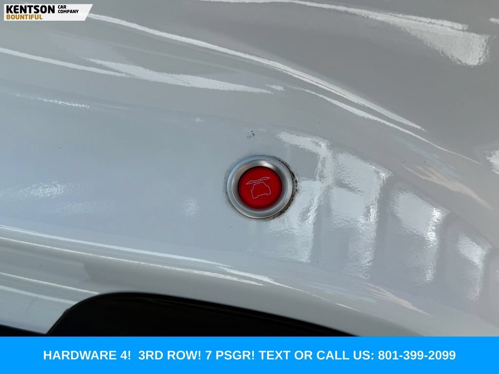 Used 2023 Tesla Model X AWD/4WD image 36