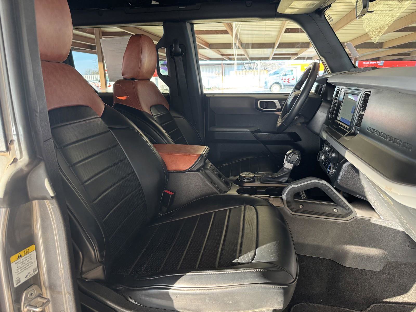 Used 2023 Ford Bronco Big Bend w/ Sasquatch Package image 36