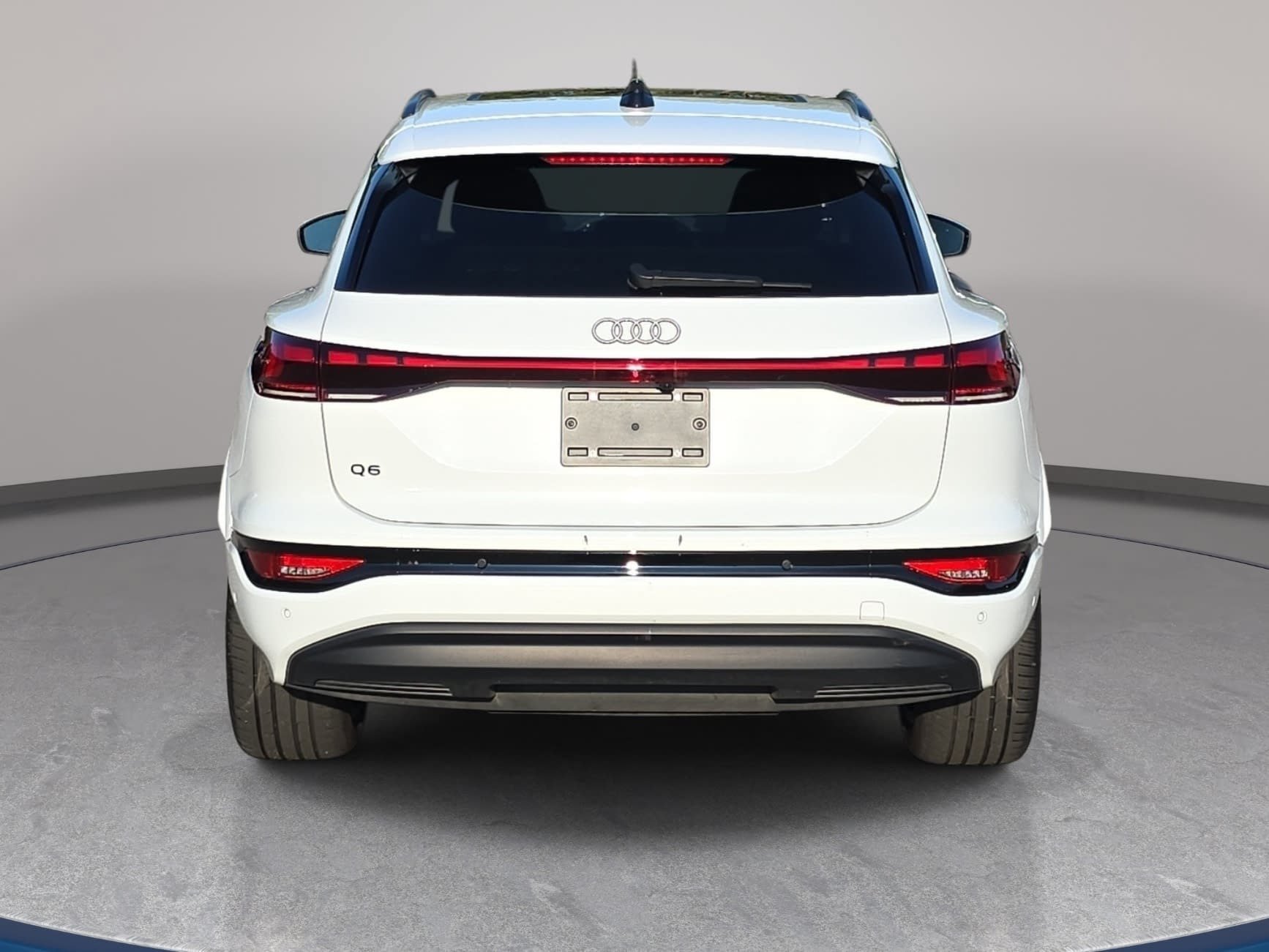 Used 2025 Audi Q6 e-tron Prestige w/ Black Warm Weather Package AWD/4WD image 6