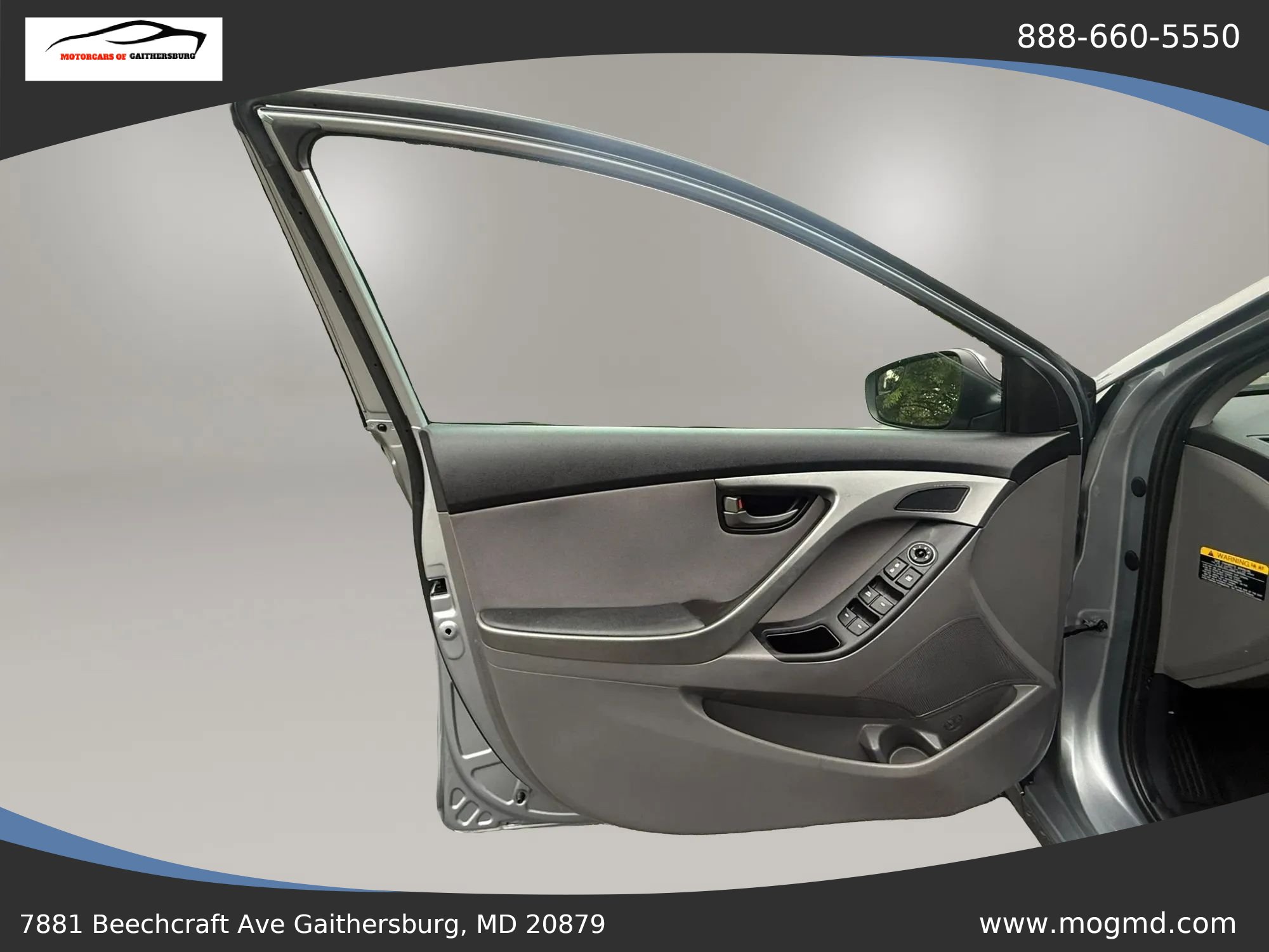 Used 2015 Hyundai Elantra SE w/ Option Group 02 FWD image 24